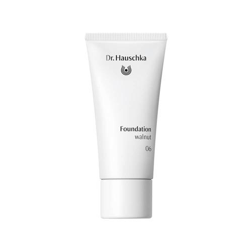 Dr. Hauschka Фон дьо тен 06 орех 30 мл 