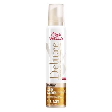 Wella Deluxe Silky Smooth Пяна за копринено гладка коса 200 мл