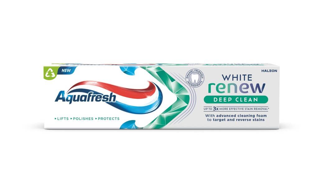 Aquafresh Deep Clean White Renew Избелваща паста за зъби 75 мл