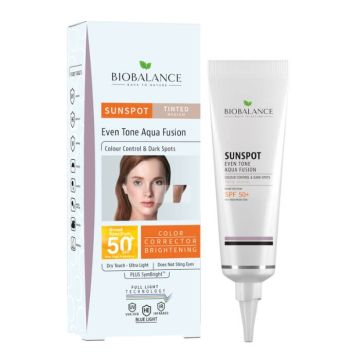 Biobalance Тониращ и матиращ слънцезащитен крем за кожа с несъвършенства SPF 50+ 40 мл