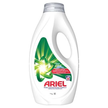 Ariel Mountain Spring Течен перилен препарат 0.9 л