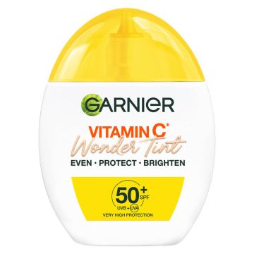 Garnier Vitamin C Wonder Дневен тониращ флуид за лице SPF50+ 40 мл Light