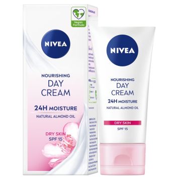 Nivea Essentials Дневен крем за лице за суха кожа 50 мл