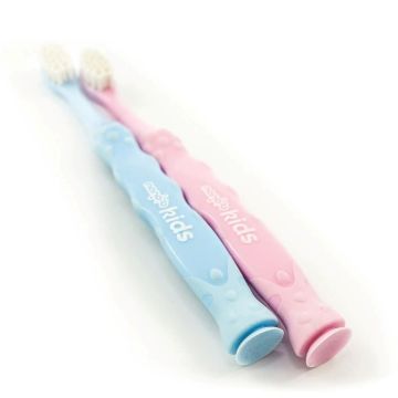 Nano-b Kids Антибактериална четка за зъби за деца със сребрърни власинки Розова