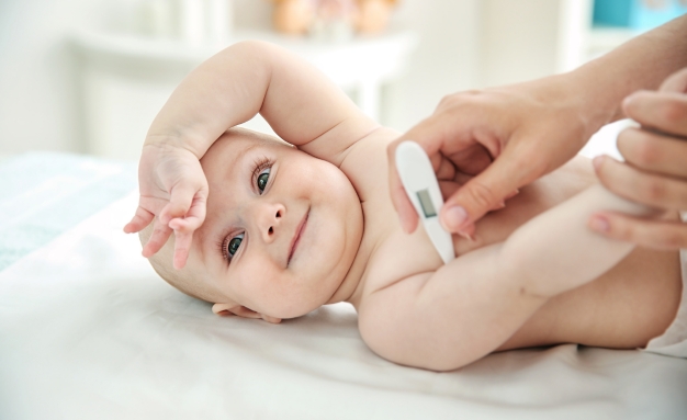 Как се мери температура на бебе?