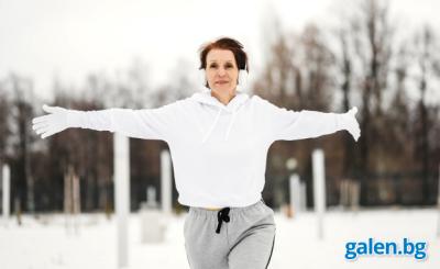 Защо студеното време засилва болките в ставите и как да ги облекчим?